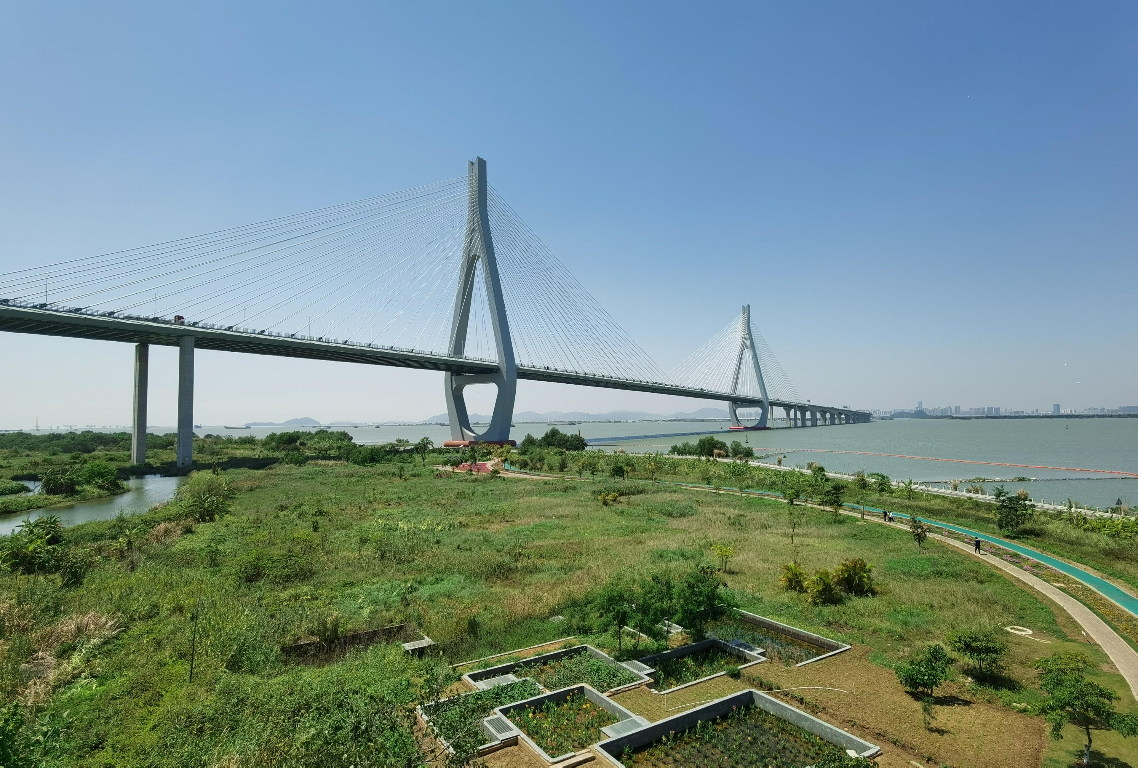 洪鶴大橋