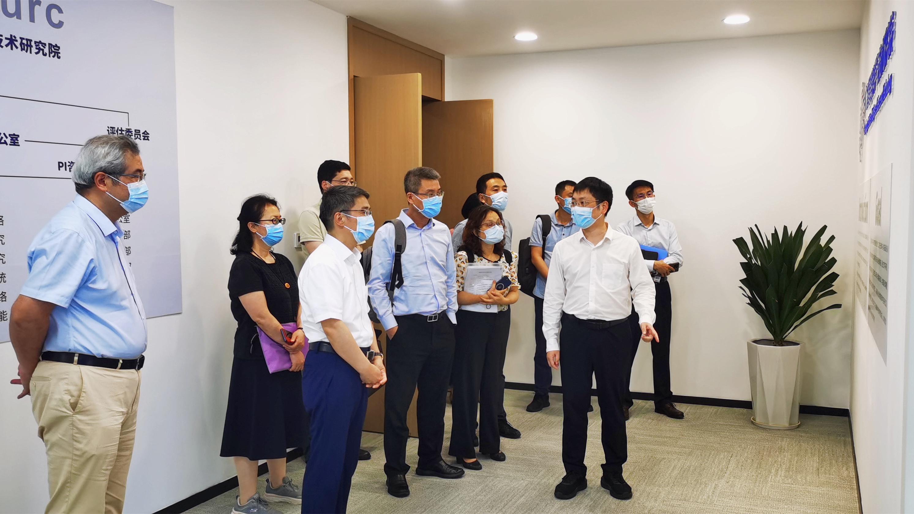 省科技廳梁勤儒副廳長率隊到廣東省智能院調(diào)研指導(dǎo)
