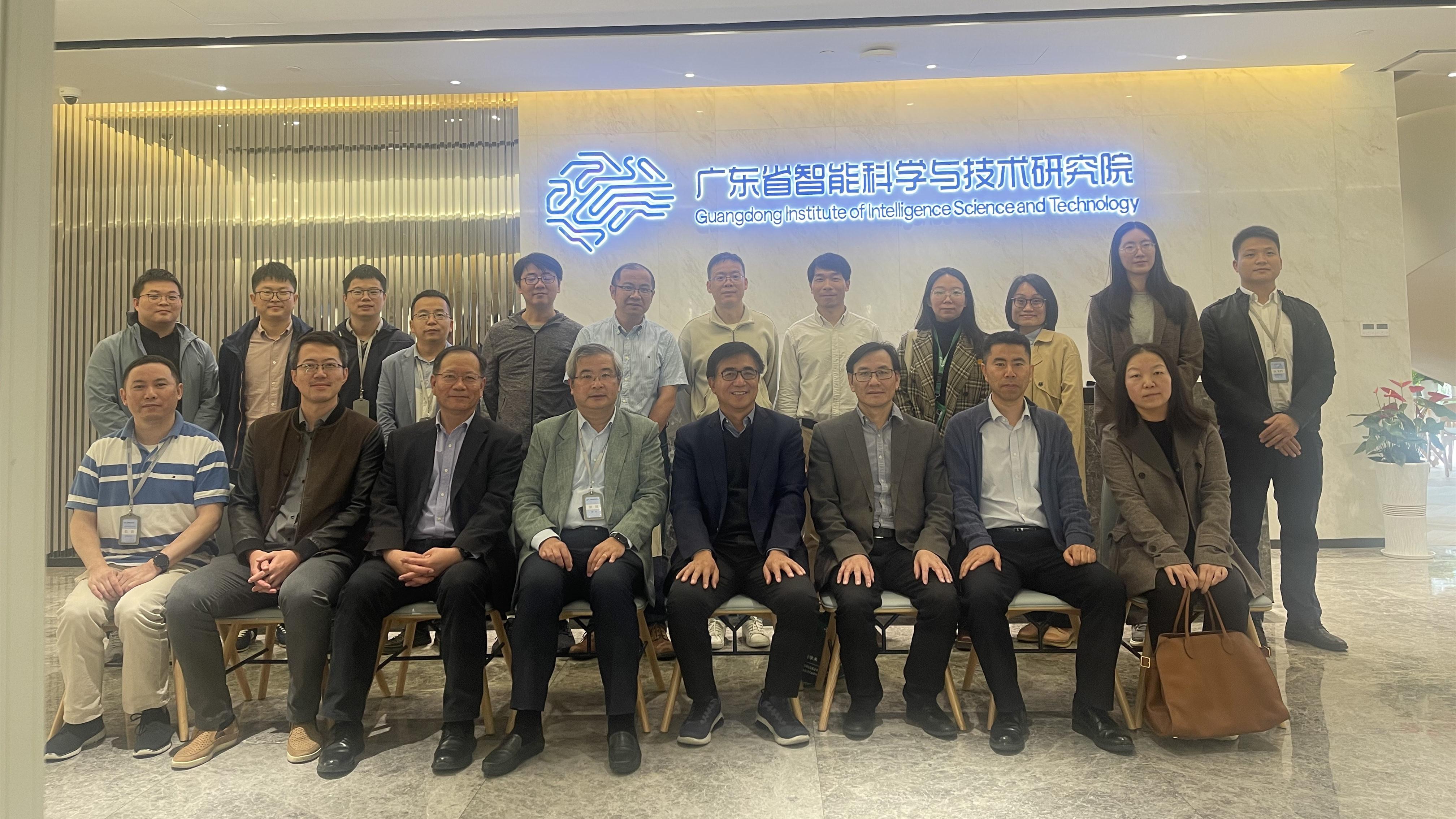 北京師范大學(xué)-香港浸會(huì)大學(xué)聯(lián)合國際學(xué)院湯濤院士一行來訪交流